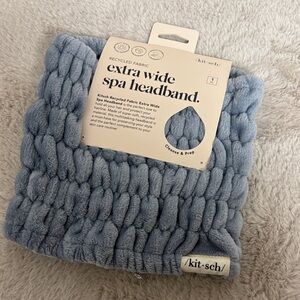 NWT Kitsch spa headband